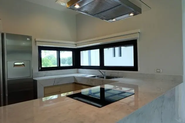 3 Bedrooms Villa