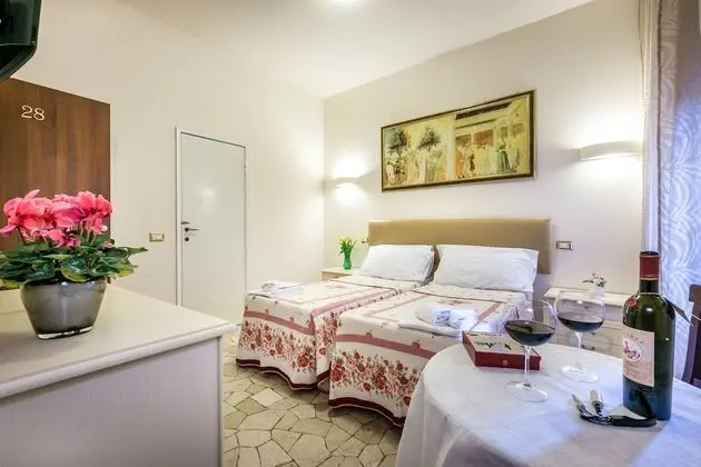 Tek Büyük veya İki Ayrı Yataklı Oda, Sigara İçilmez