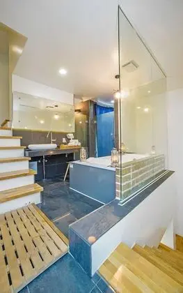 Standard Oda, Sıcak Su Havuzu (Tub only available May-Nov)