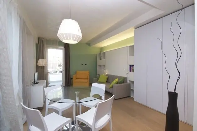 Stüdyo, Şehir Manzaralı