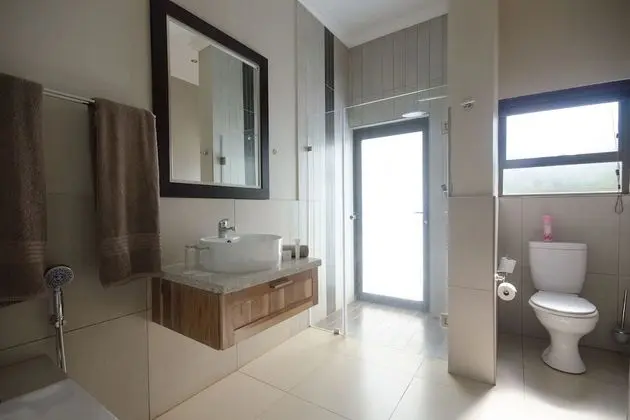 Four Bedroom Chalet with Private Pool