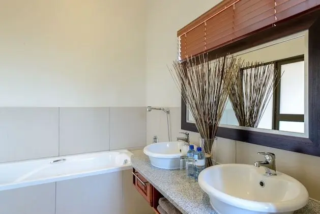 Two Bed Chalet 6 Sleeper