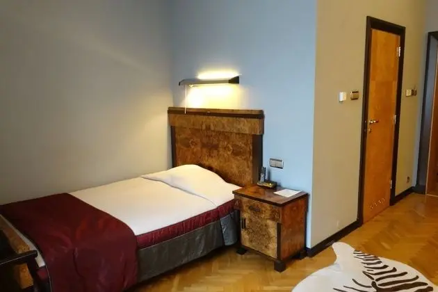 Tek Kişilik Oda