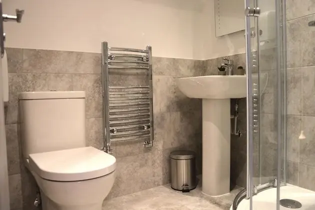 Tek Büyük Yataklı Oda, Özel Banyo