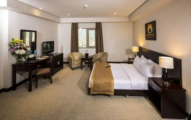 Standard King Room
