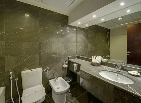 Standard King Room