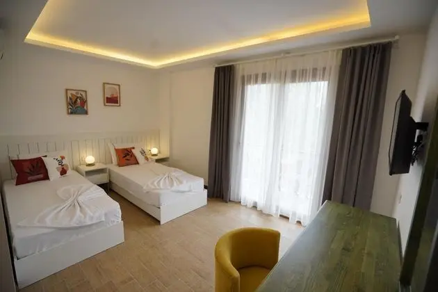 Twin, Dağ Manzaralı, Balkonlu