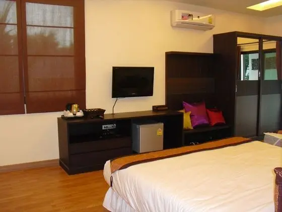 Family Oda, Havuz Manzaralı (Family Deluxe Pool View)
