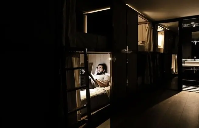Bed in a 6-bed mixed dormitory