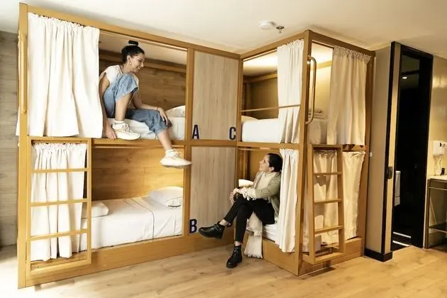 Bed in a 6-bed mixed dormitory