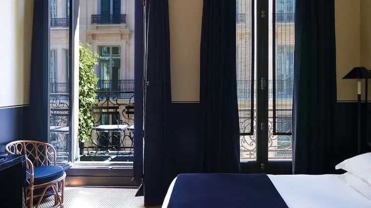 Executive Oda, Balkon