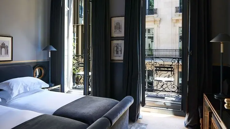 Executive Oda, Balkon