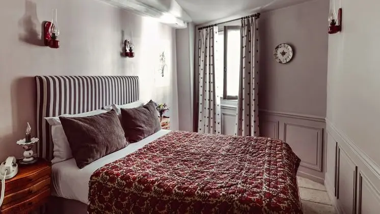 Executive Tek Büyük Yataklı Oda