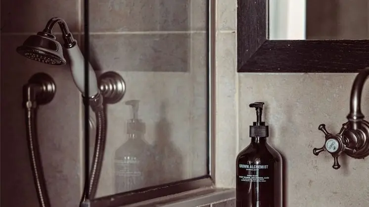 Executive Tek Büyük Yataklı Oda