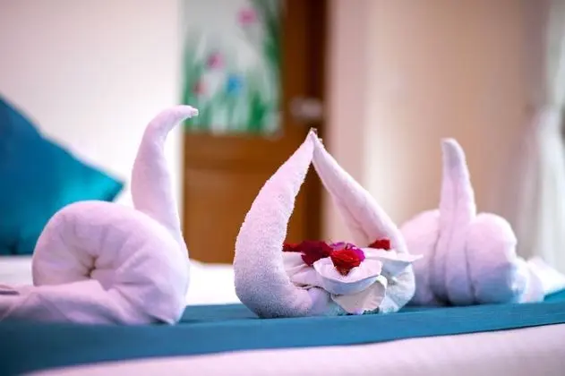 Honeymoon Tek Büyük Yataklı Oda