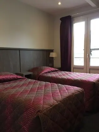 İki Ayrı Yataklı Oda, Dağ Manzaralı