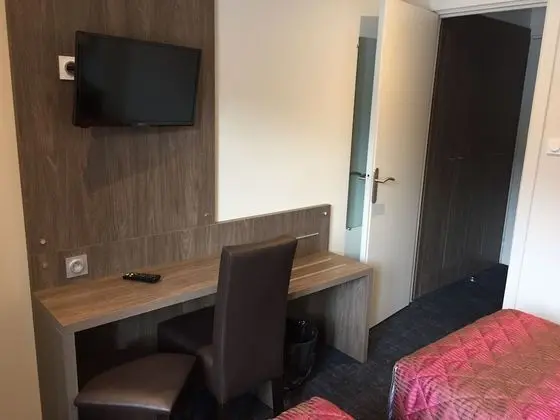 İki Ayrı Yataklı Oda, Dağ Manzaralı