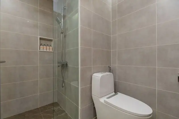 Traditional Tek Büyük Yataklı Oda