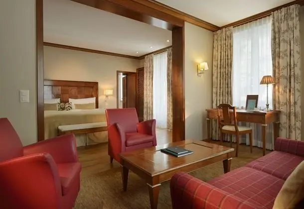 Alpine Classic Suite, Mountain view