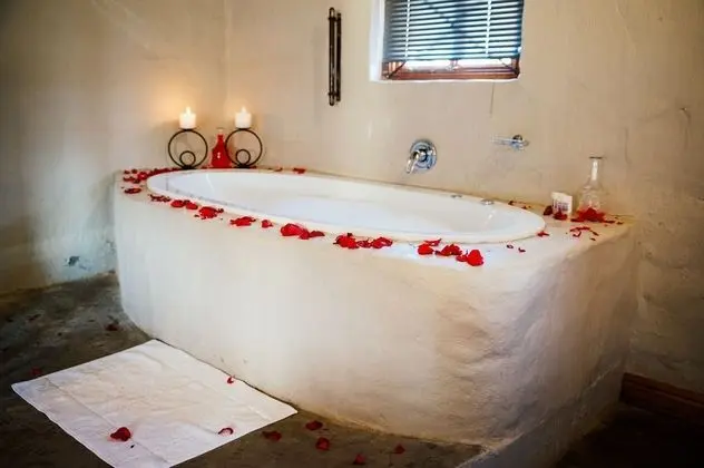 Honeymoon Süit, Jakuzi