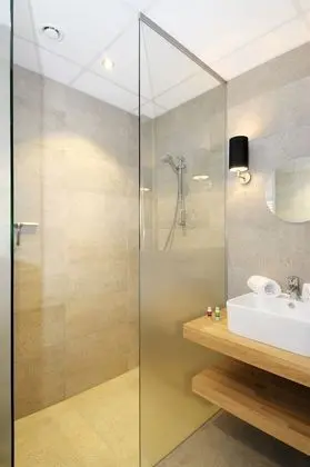 Comfort Tek Büyük veya İki Ayrı Yataklı Oda