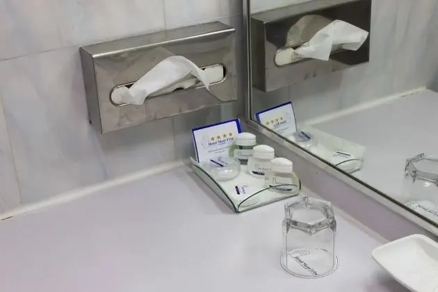 Tek Kişilik Oda, Balkon, Golf Manzaralı