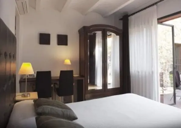 Tek Büyük Yataklı Oda, Teras, Bahçe Manzaralı (Monasterio)