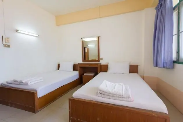 Twin Room with Air Conditioned