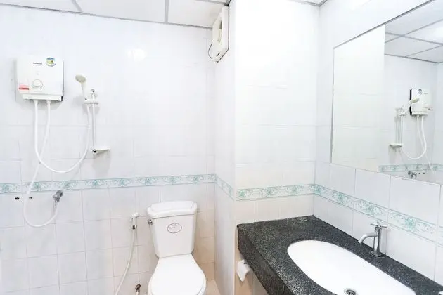 Twin Room with Air Conditioned