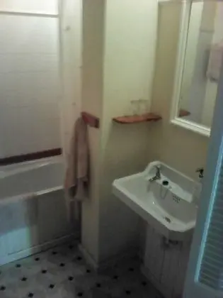 Comfort Tek Büyük veya İki Ayrı Yataklı Oda