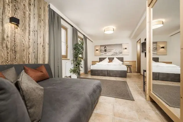 Tek Büyük Yataklı Oda