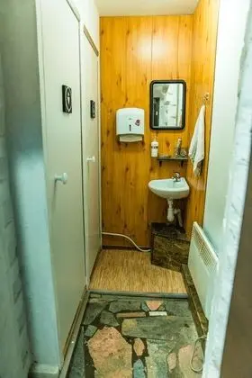 Economy Ortak Ranzalı Oda, Karma Ranzalı Oda (One bed in 16 Bed Dorm)