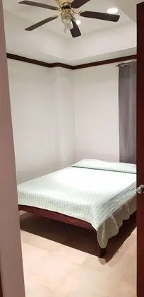 Basic Apart Daire, 1 Büyük (Queen) Boy Yatak ve Çekyat, Plaj Manzaralı
