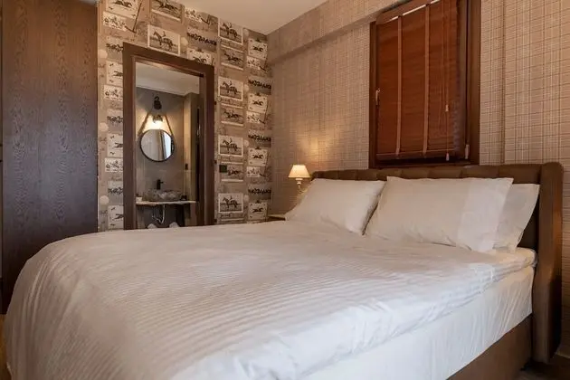 Luxury Villa, 4 Yatak Odası, Göl Manzaralı