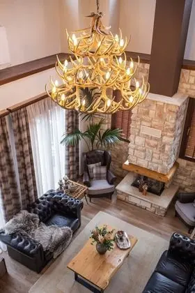 Luxury Villa, 4 Yatak Odası, Göl Manzaralı