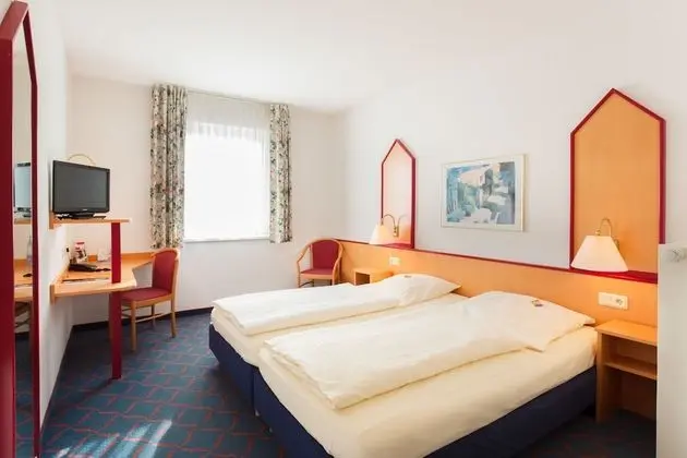 Standard Tek Büyük veya İki Ayrı Yataklı Oda