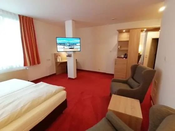 Comfort Tek Büyük Yataklı Oda