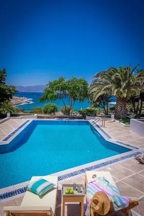 Villa, 5 Yatak Odası, Kişiye Özel Havuzlu