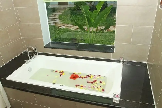 Premier Bungalov, Bahçe Manzaralı