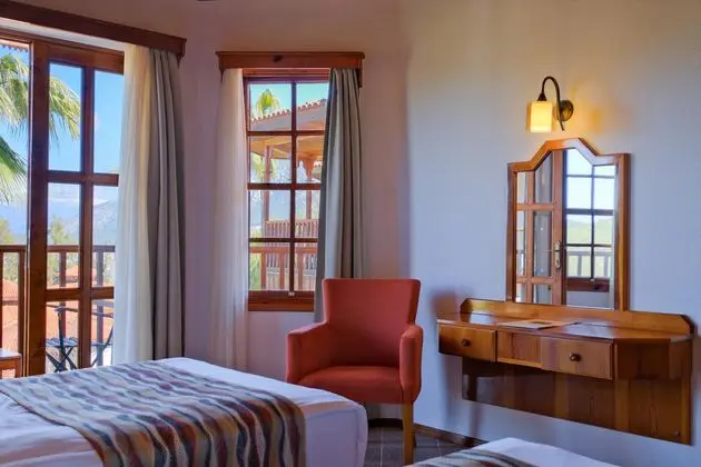 https://images.etstur.com/imgproxy/resize/2560x1440/files/images/hotelImages/etsrooms/797/Montana_Pine_Resort_20250713201234_2.jpg
