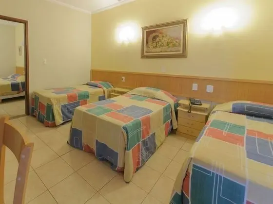 Standard Üç Kişilik Oda