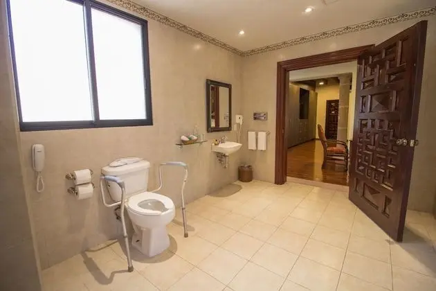 Junior Süit