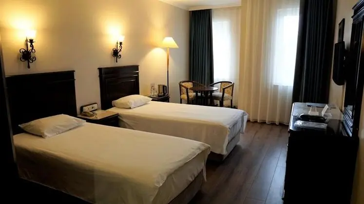 Standart Oda, Şehir Manzaralı