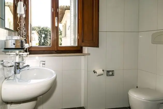 Family Oda, Özel Banyo, Bahçe Manzaralı