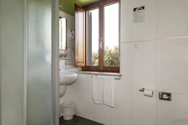 Family Oda, Özel Banyo, Bahçe Manzaralı