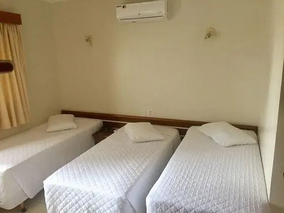 Üç Kişilik Oda