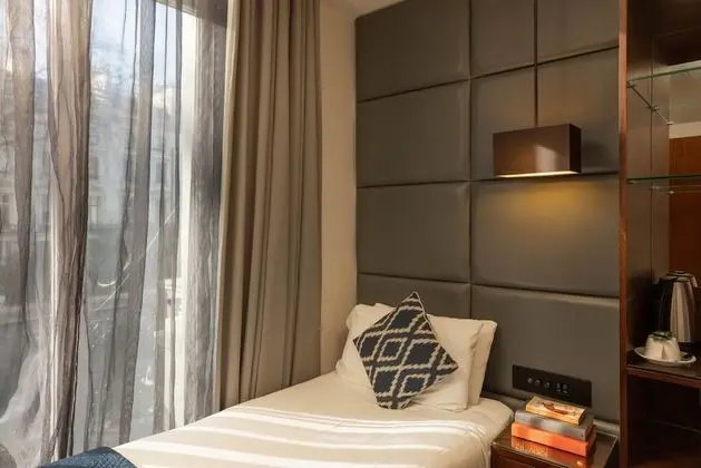 Deluxe Tek Kişilik Oda