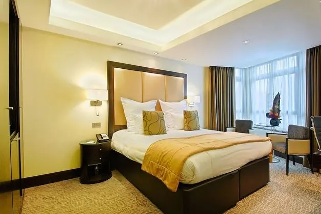 Club Tek Büyük Yataklı Oda (Montcalm)