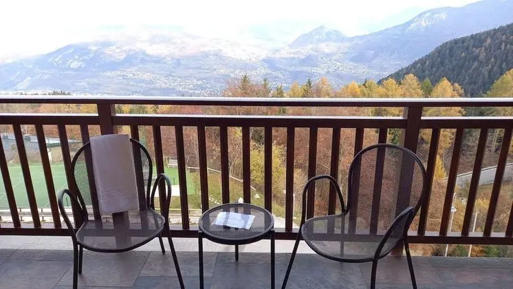 Family Oda, Balkon, Dağ Manzaralı