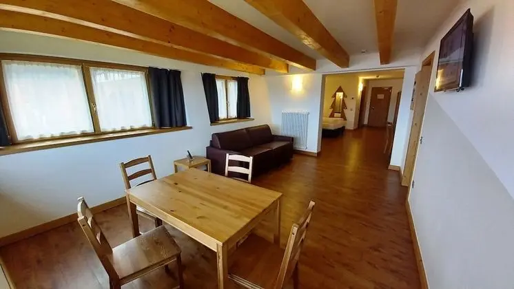 Süit, 2 Yatak Odası, Dağ Manzaralı